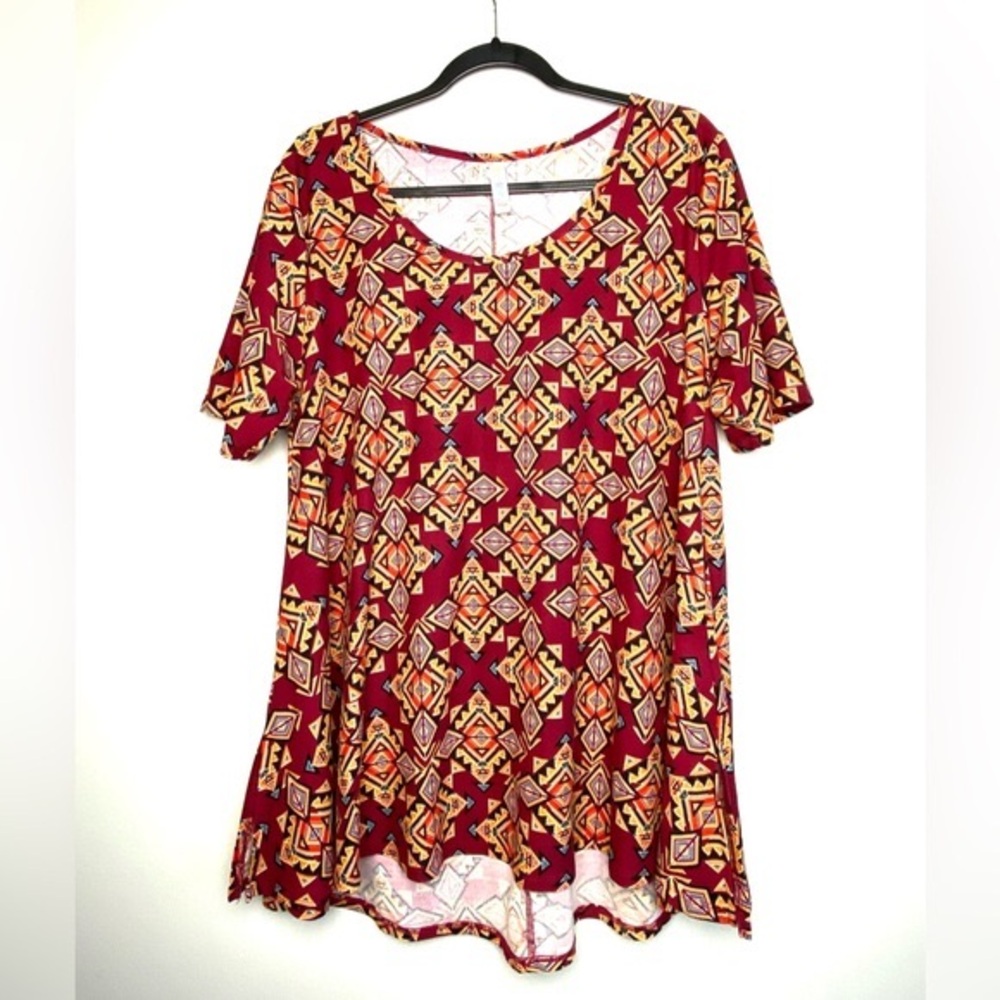 LuLaRoe Women’s Red/Yellow Southwestern Print Short Sleeve Tunic Top Size L